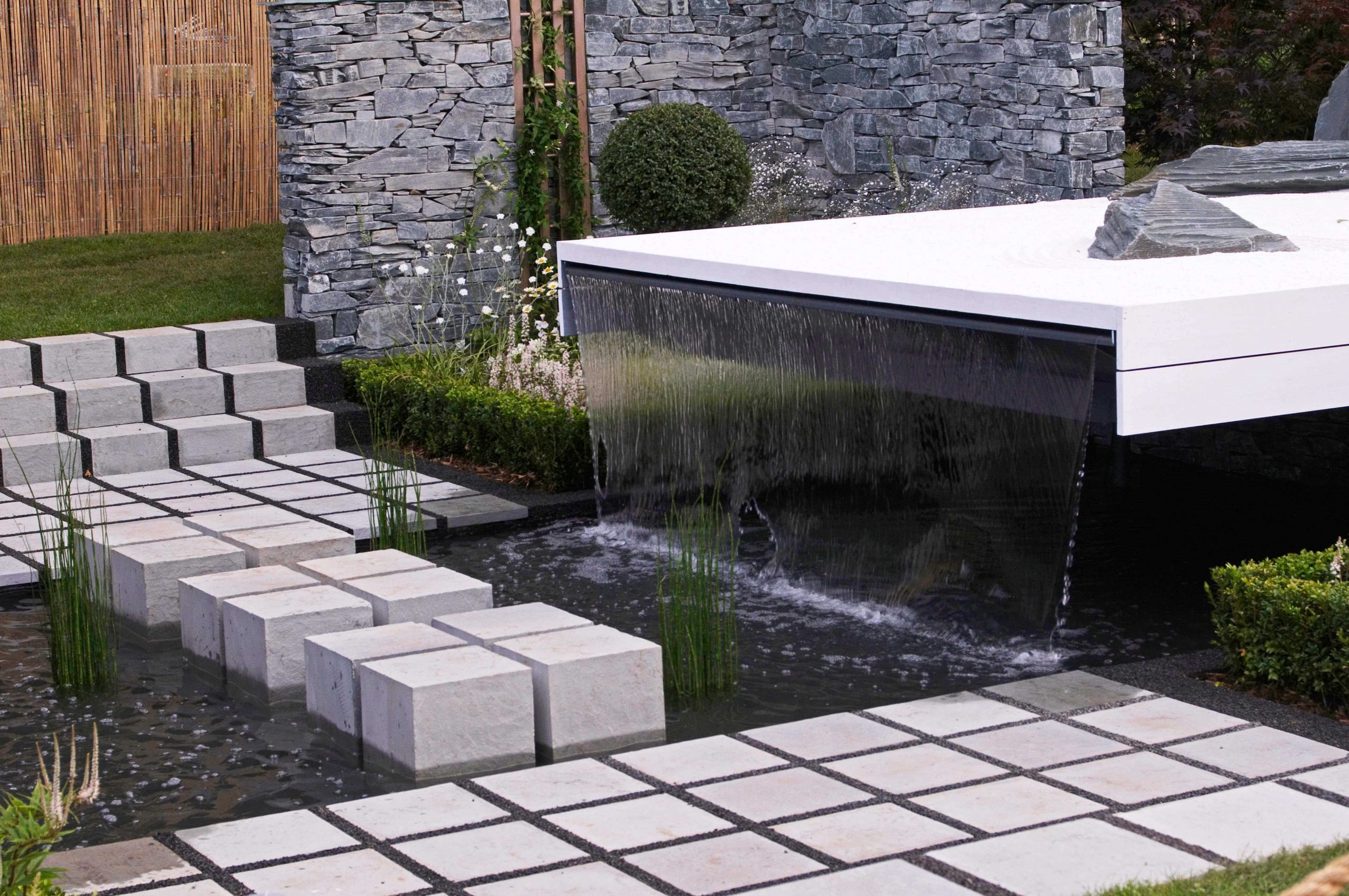 Garden Water Feature And Fountain Installation Company Chelsea SW3